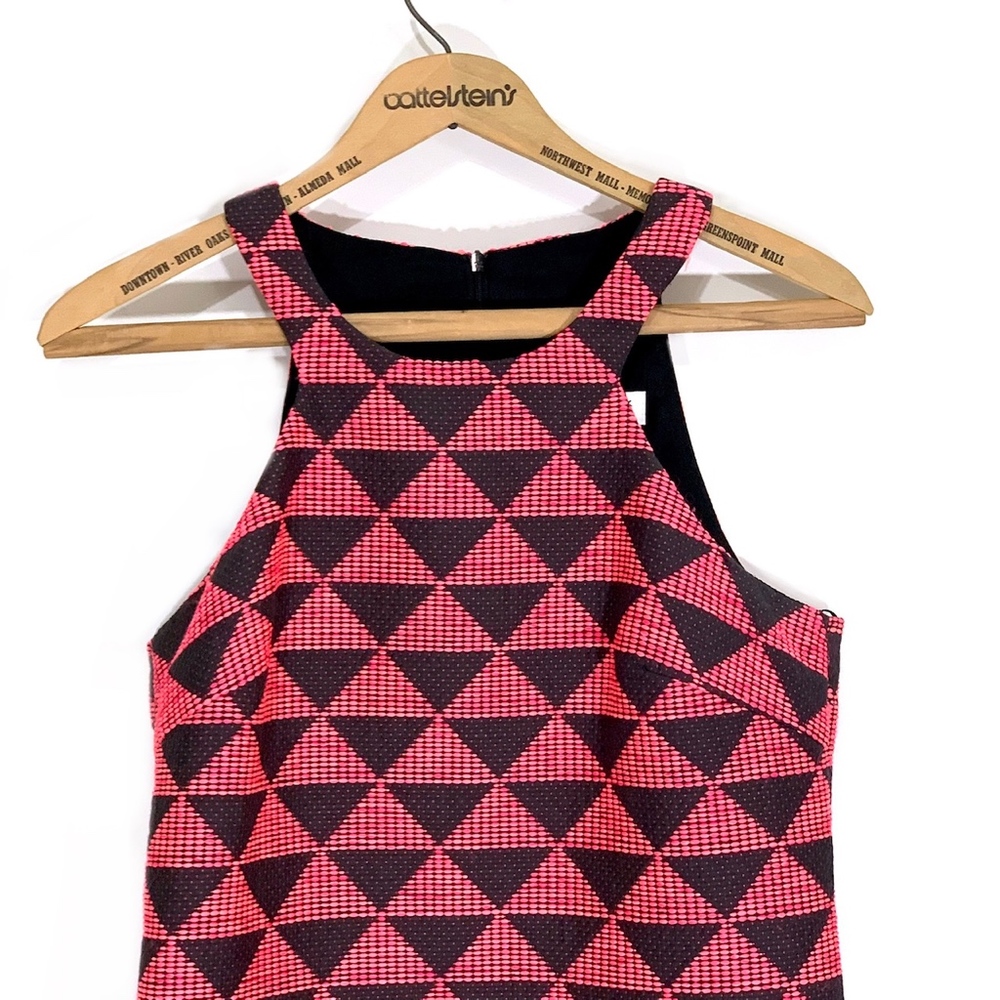 Trina Turk Pink & Gray Geometric Brocade - Picture 2 of 7